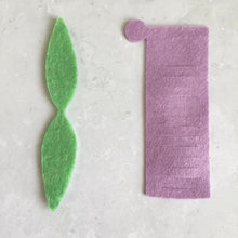 Load image into Gallery viewer, Felt Lavender Flower Kit, DIY Floral Craft