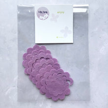 Load image into Gallery viewer, Small Felt Roses, 3D Roll Up Felt Die Cut Rose Flowers with Optional Leaves