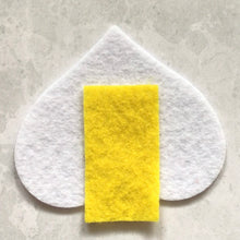 Load image into Gallery viewer, Felt Calla Lily, Felt die cut flowers, DIY Flower Kit