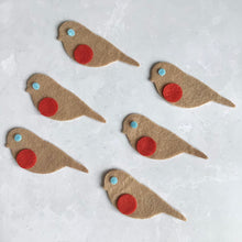 Load image into Gallery viewer, Small Felt Robins, Die Cut Felt Robins