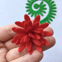 Load image into Gallery viewer, Christmas Felt Chrysanthemums, Felt Die Cut Flowers, 3D Roll Up Flowers