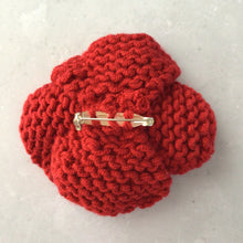 Load image into Gallery viewer, Red Poppy brooch, Red Flower Pin, Remembrance Day Brooch