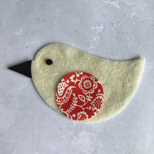 Load image into Gallery viewer, Felt Liberty Robin, Die Cut Felt Scandi Robin