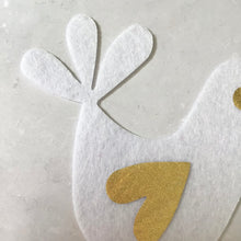 Load image into Gallery viewer, White Felt Doves, 2 Die Cut Felt Turtle Doves