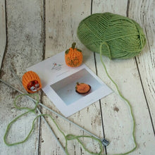 Load image into Gallery viewer, Thanksgiving Pumpkin, Halloween pumpkin, knitting pattern, Lindt Lindor cover, Ferrero Rocher favour, chocolate cosy, PDF, Instant download