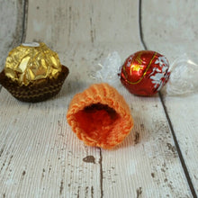 Load image into Gallery viewer, Thanksgiving Pumpkin, Halloween pumpkin, knitting pattern, Lindt Lindor cover, Ferrero Rocher favour, chocolate cosy, PDF, Instant download