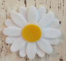 Load image into Gallery viewer, White Felt Daisies, LARGE, Die Cut Felt Daisy Flowers