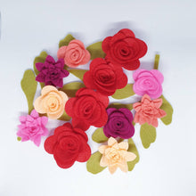 Load image into Gallery viewer, Red & Peach Felt Flower Kit, Felt 3D Roll Up flowers, Die cut felt flowers
