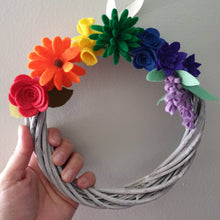 Load image into Gallery viewer, Rainbow Felt Flower Kit, Felt 3D flowers, Roll up felt flowers, Die cut felt flowers