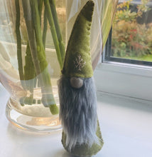 Load image into Gallery viewer, Sew Your Own Felt Christmas Gnome Kit