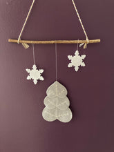 Load image into Gallery viewer, Sew Your Own Hanging Felt Christmas Scene Kit