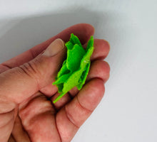 Load image into Gallery viewer, Felt Succulent & Rose Flower Plaque Kit, Make Your Own Valentine's Plaque Kit