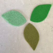 Load image into Gallery viewer, Green Felt Leaves, Die Cut Felt Leaf Kit