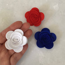 Load image into Gallery viewer, Patriotic Felt Roses, Pack of 12 (Medium), Felt die cut Flowers
