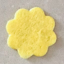 Load image into Gallery viewer, Mini Felt Flower Shapes, Die Cut Felt Flowers
