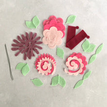 Load image into Gallery viewer, Shades of Pink Felt Flower Kit, Die cut felt flowers
