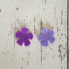 Load image into Gallery viewer, Small Lilac Felt Flowers, Die Cut Felt Flowers, Purple Felt Flowers
