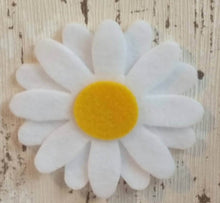 Load image into Gallery viewer, White Felt Daisies, LARGE, Die Cut Felt Daisy Flowers
