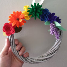 Load image into Gallery viewer, Rainbow Felt Flower Kit, Felt 3D flowers, Roll up felt flowers, Die cut felt flowers
