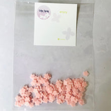 Load image into Gallery viewer, Tiny Pre Cut Felt Blossom Flowers
